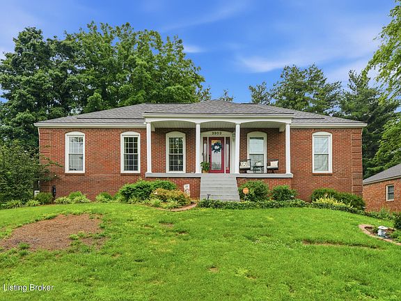 3rd image of 3903 Bayonne Ct