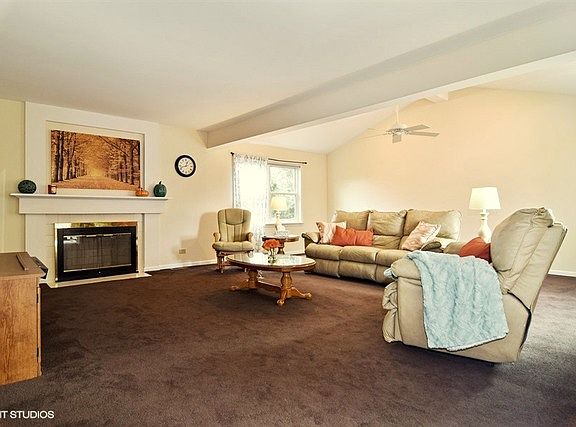 4th image of 1833 Seneca Dr