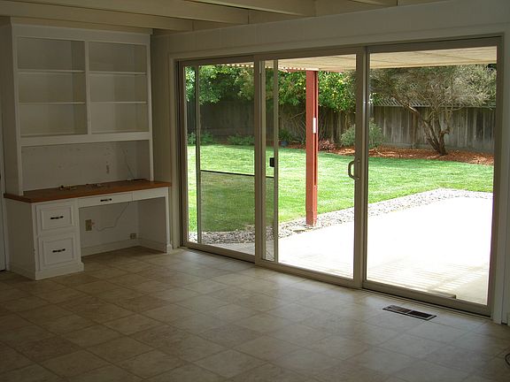 5th image of 226 Archer Dr