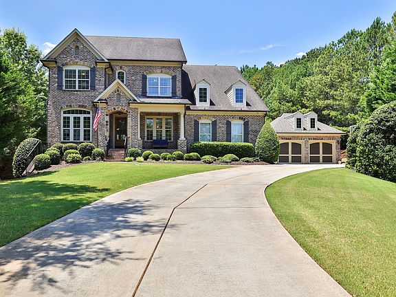2nd image of 702 Ravenview Ct