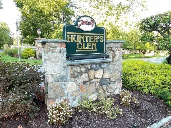 805 Chestnut Drive, Carmel, NY 10512