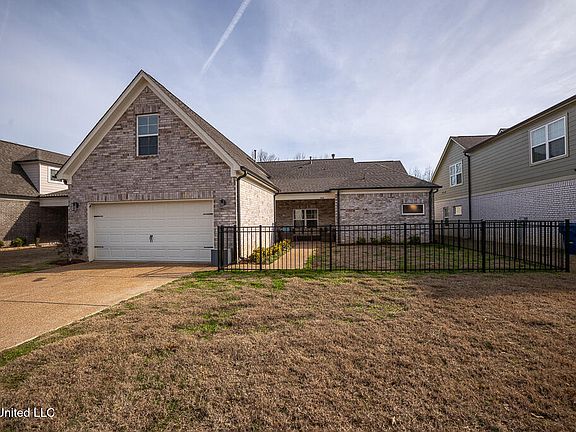 4th image of 3066 Meadows Way