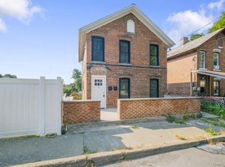 9 Dubois St UNIT A, Kingston, NY 12401