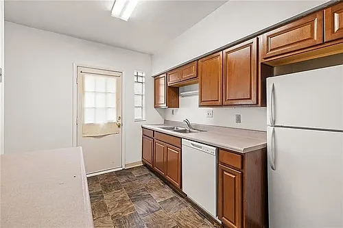 2805 Neeld Ave Photo 1