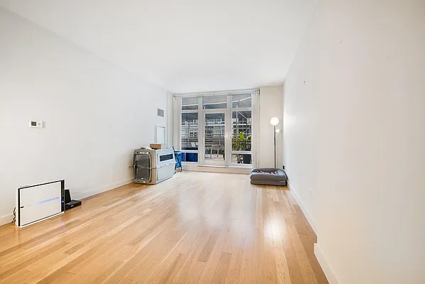Rented by NestApple, Inc. | media 17
