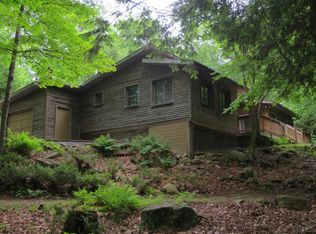 460 Lake Desolation Rd, Middle Grove, NY 12850