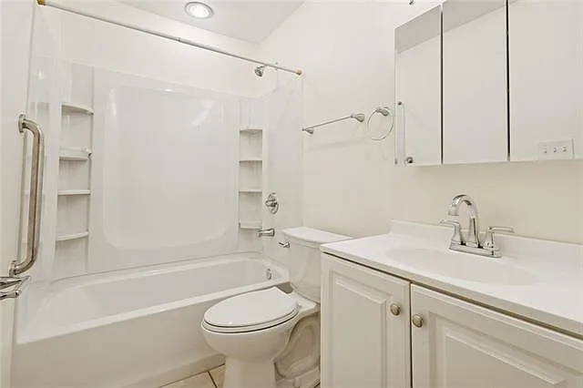 3004 Bartolo St — Photo 9