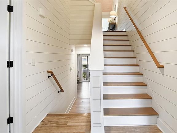 5th image of 257 Moss Oak Ln #257