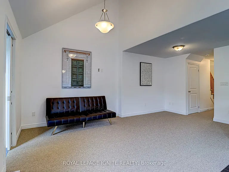 931 Broadway Blvd — Photo 18
