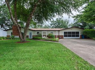 1150 Bermuda Dr, Edwardsville, IL