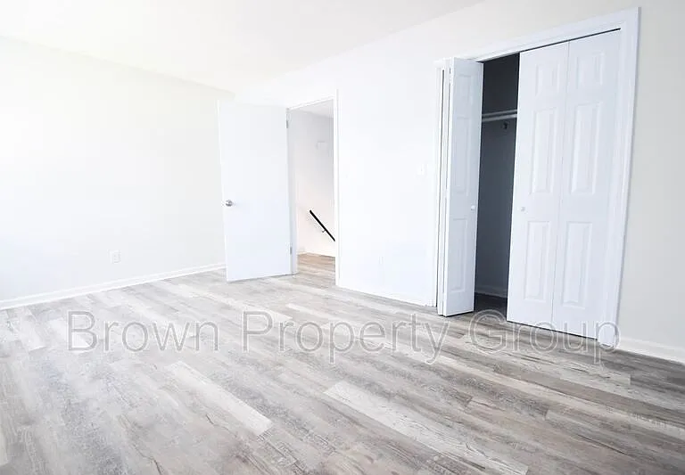 2105 Grand Prix Dr #E — Photo 10