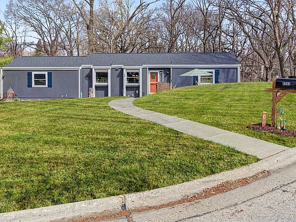 2nd image of 4203 Arizona Cir