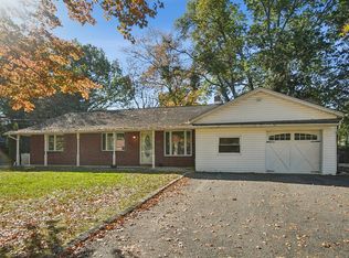 39 Tower Rd, Livingston, NJ 07039