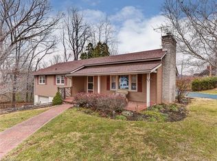 403 N Canton Rd, Canton, NC 28716