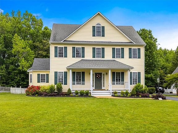 2nd image of 3308 Fontaine Ln