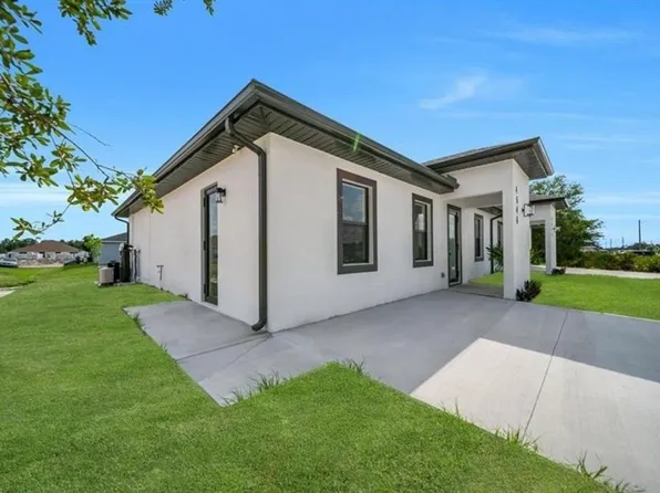 4646 Leonard Blvd S, Lehigh Acres, FL