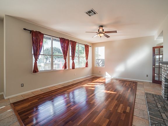 5th image of 637 Serrano Ln