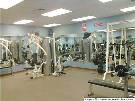 4th image of 80 Bay Street Lndg APT 8G