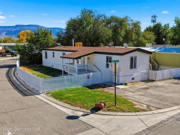 424 32nd Rd Trailer 200, Clifton, CO 81520