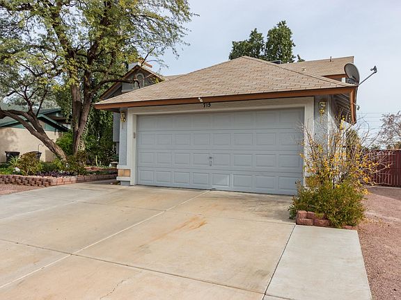 2nd image of 715 N Balboa Cir