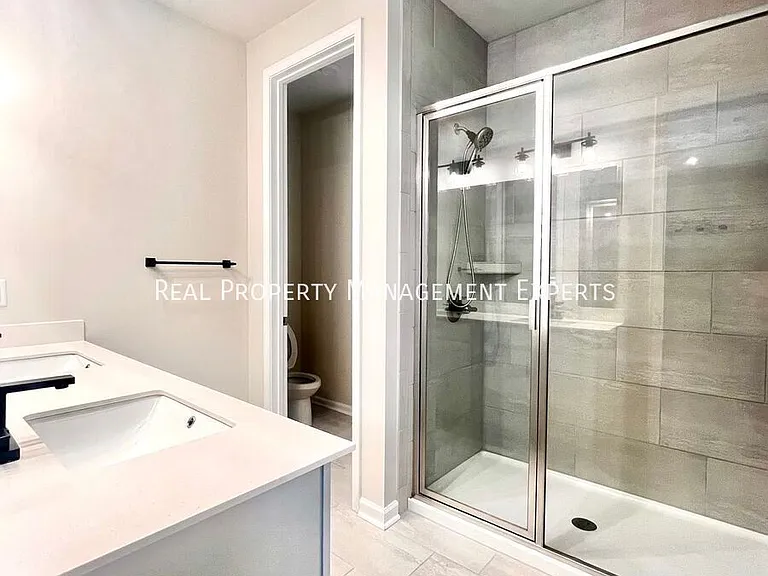 3162 Hutton Gardens Ln — Photo 12