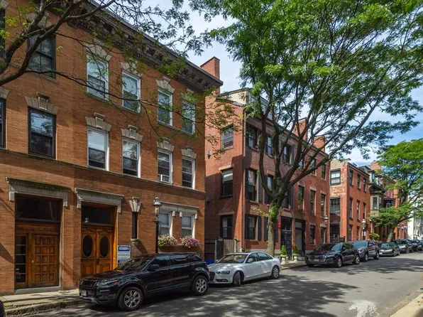 36 Mount Vernon St Unit 3, Charlestown, MA 02129