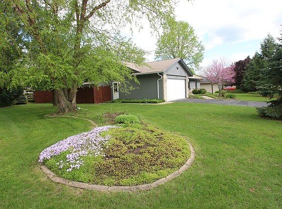 3rd image of 8501 Eddington Dr