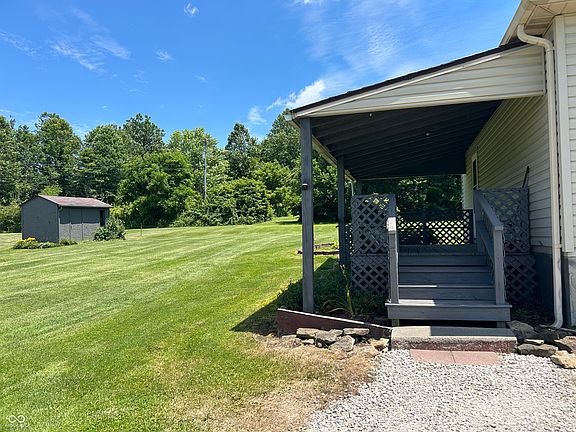 5th image of 18 Lindsay Ct