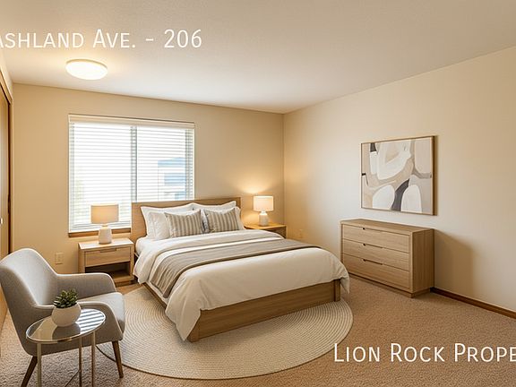 2nd image of 744 Ashland Ave #206