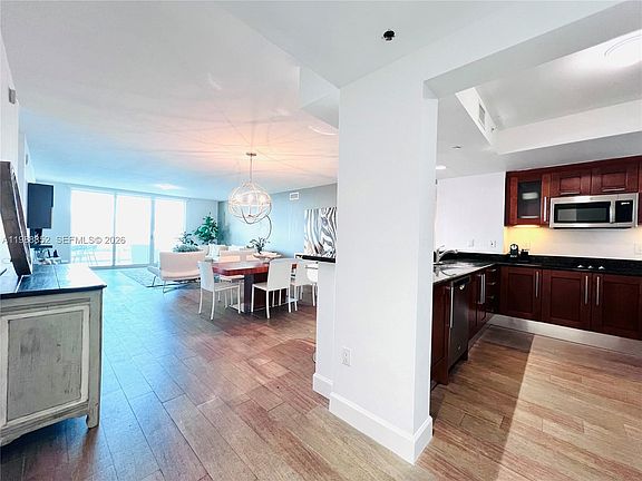 2nd image of 3301 NE 183rd St Unit 905