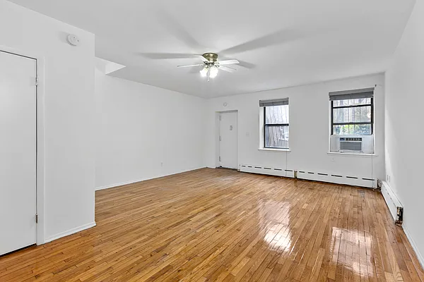 Rented by Nest Seekers International | media 6