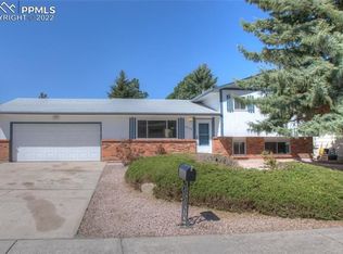 6020 Copper Mountain Dr, Colorado Springs, CO 80918