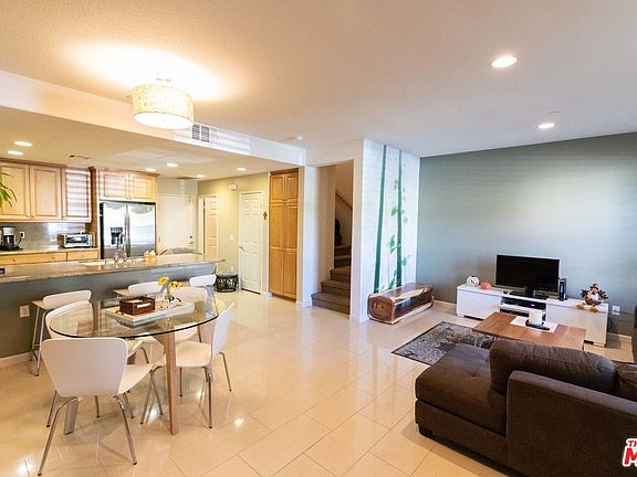 2nd image of 20329 Paseo Meriana
