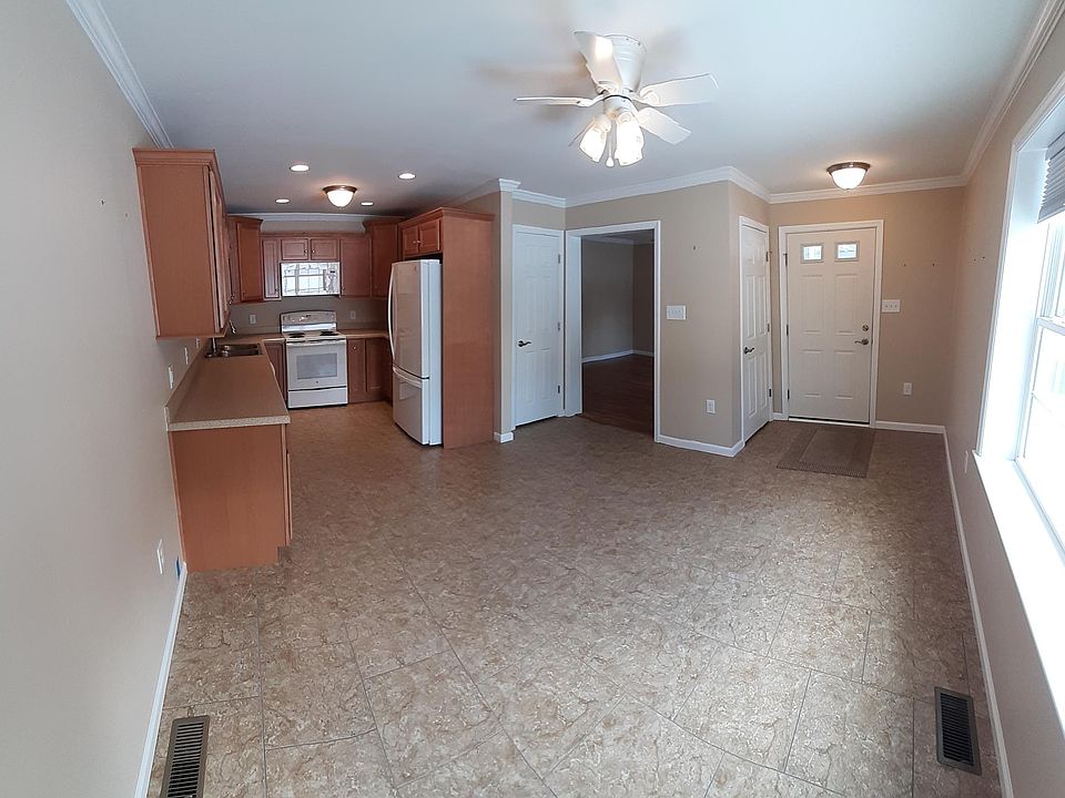 1st image of 1 Eldorado Dr APT D