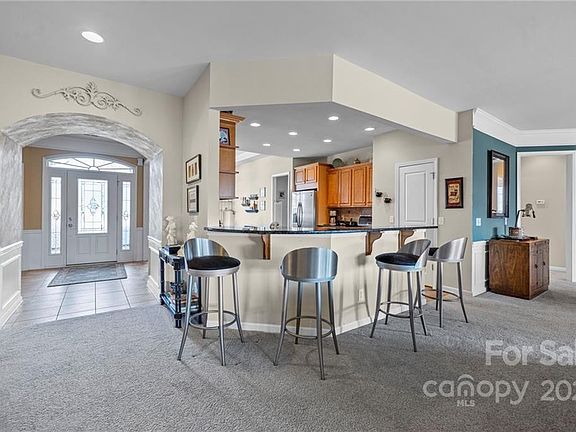 5th image of 11262 Baltusrol Dr