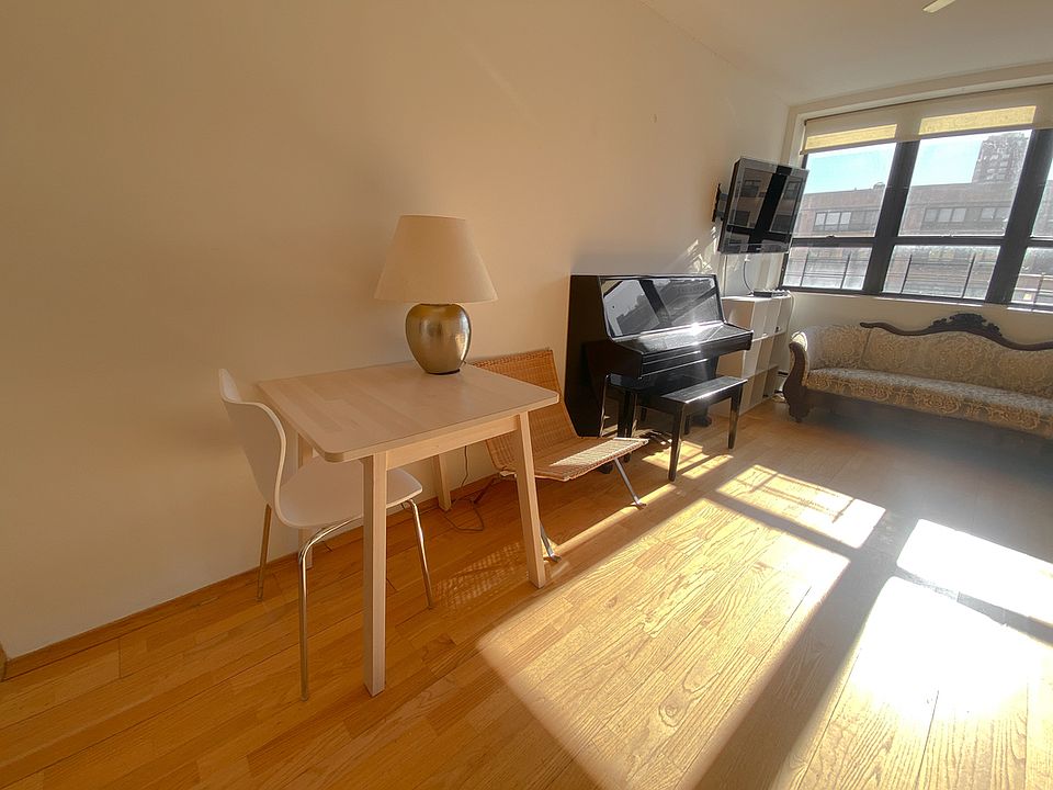 1st image of 301 Cathedral Pkwy #7M