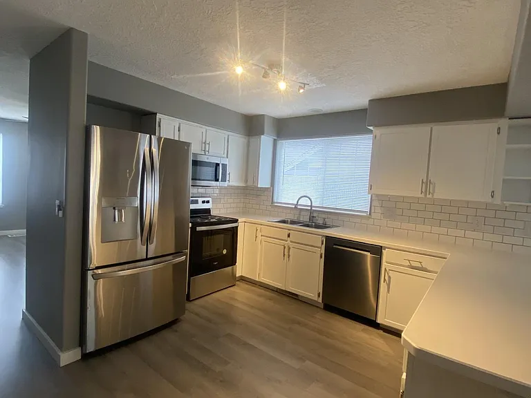 1270 Marstone Ct SE — Photo 4