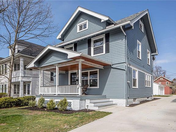2nd image of 1621 Mars Ave