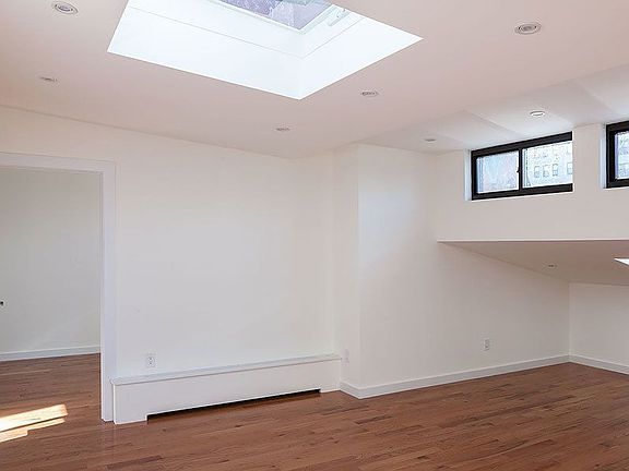 4th image of 20 Sidney Pl APT 5A