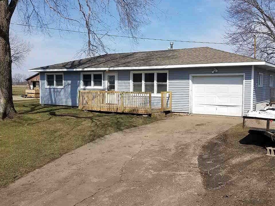 1st image of 25629 1st Ave N