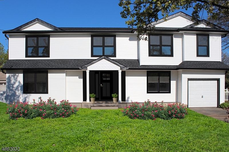 1st image of 631 McCarthy Dr