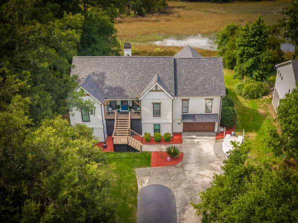 106 Berkshire Dr, Charleston, SC 29492