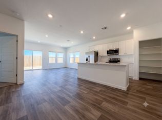 3323 N Contessa Ave, Fresno, CA 93723
