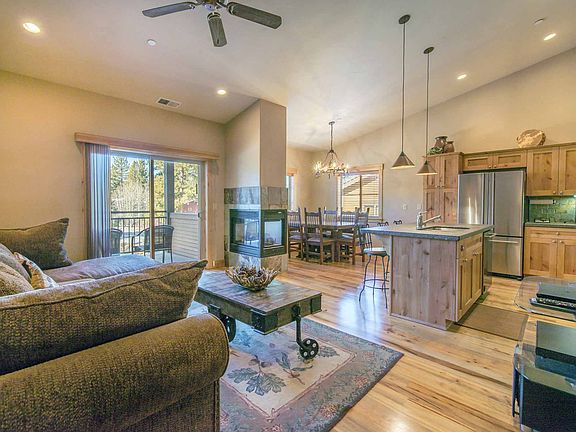 4th image of 10161 Palisades Dr Unit 4