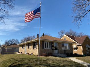 4877 S 22nd Pl, Milwaukee, WI 53221