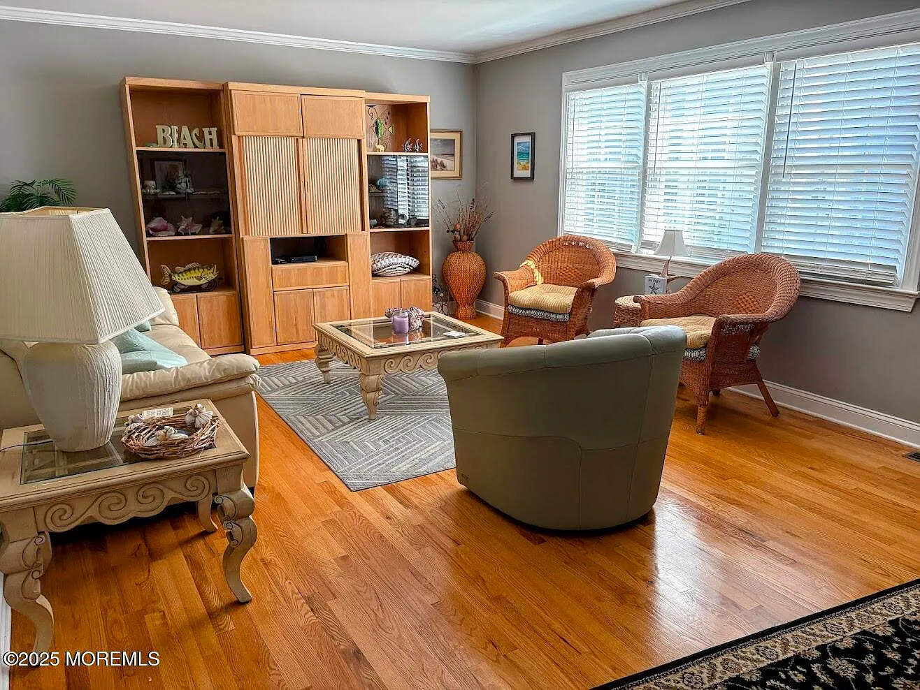 1 bed, 744 sqft, $2,000 — Photo 4