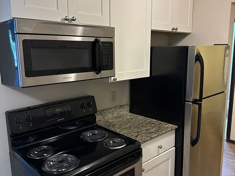 3620 West 32nd Street — Photo 11