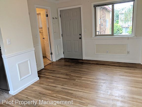 4th image of 7528 24th Ave NW #4