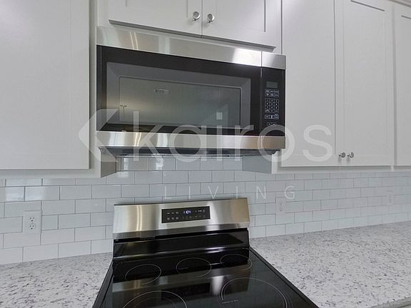 5th image of 8118 Hendrick Dr