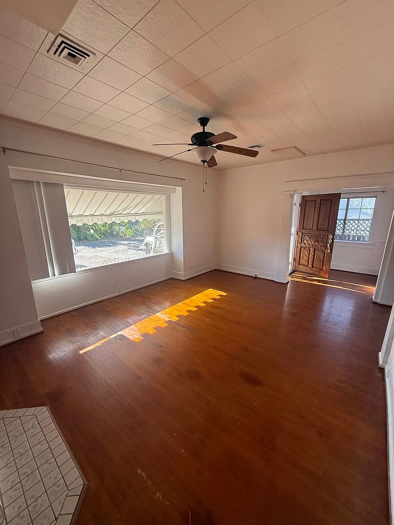 Affordable 3 Bedroom Home In Spring Valley — Photo 4